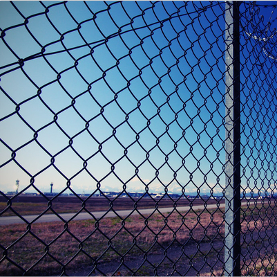 Cadena de acero inoxidable Mesh Fence de la seguridad aeroportuaria de Diamond Pattern Opening 25m m