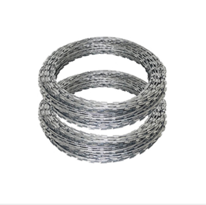 bobina galvanizada alambre de púas afiladísimo Bto-22 termal del metal de 900m m