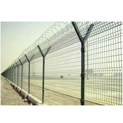 La valla de seguridad anti Galvanized And Pvc de la subida del diámetro 4m m cubrió el aeropuerto