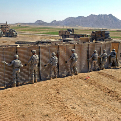 Mesh Military Barrier Wall soldado con autógena de galvanización eléctrico 24 pulgadas