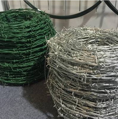15mm-30m m galvanizaron el rollo de púas de la cerca de alambre de la maquinilla de afeitar 5-50kg